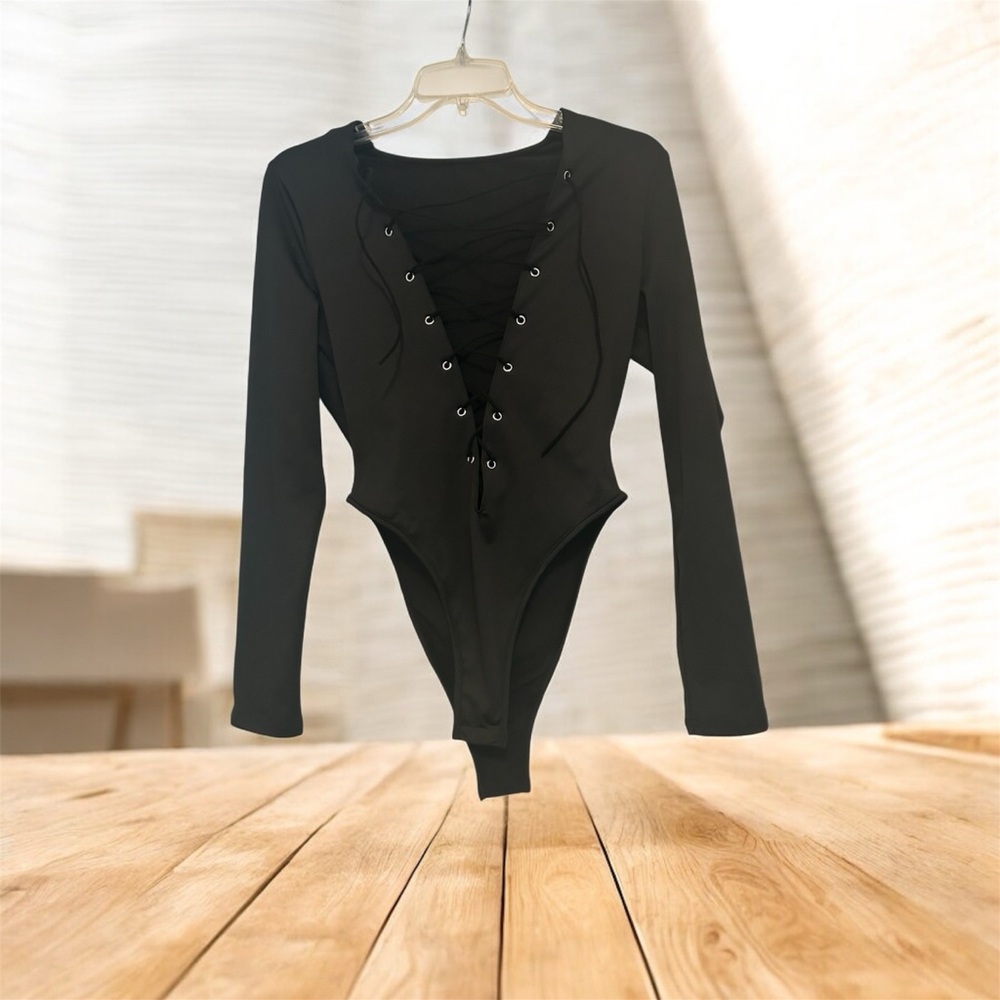 🔥2/$20🔥SHEIN Elegant Black Bodysuit